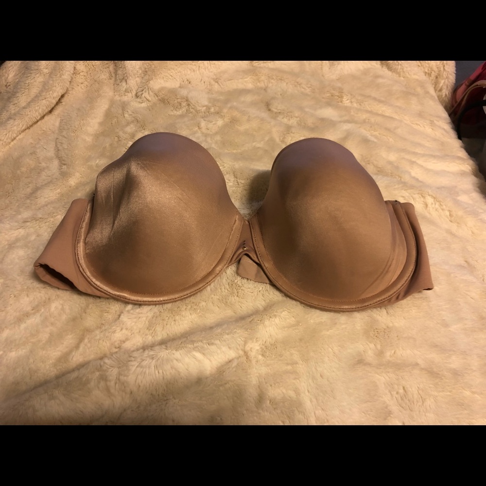 Victoria secrets multi way strapless bra